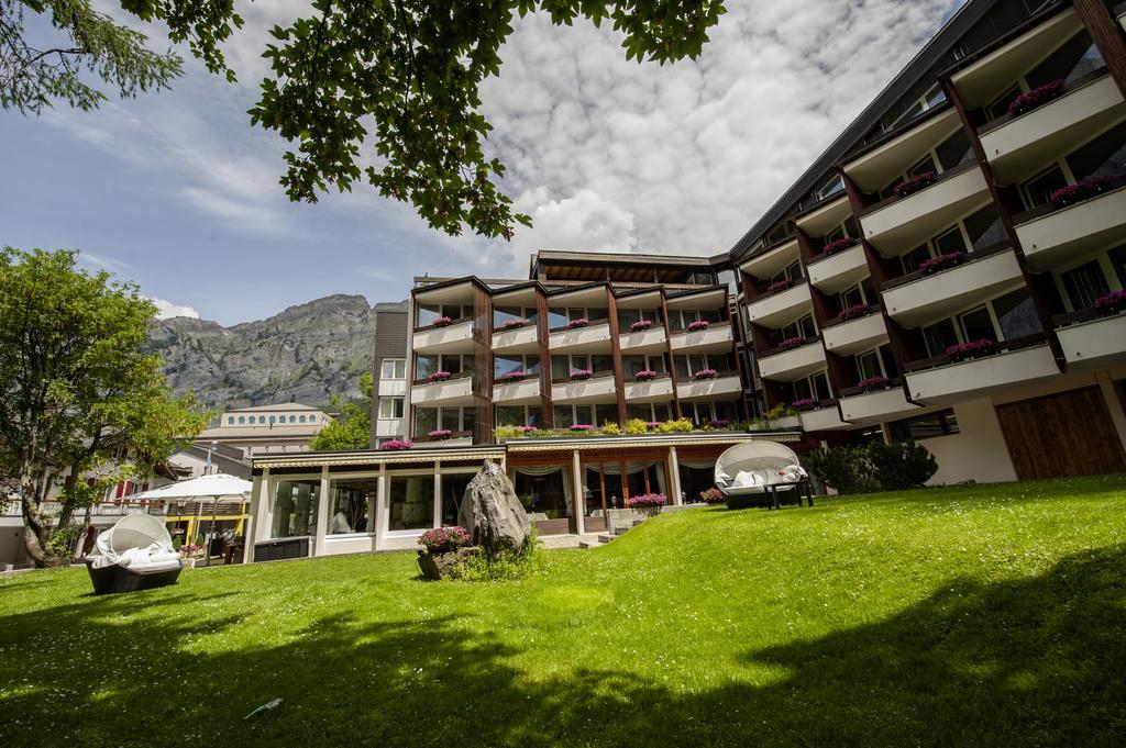 Hotel Quellenhof Leukerbad Exterior foto